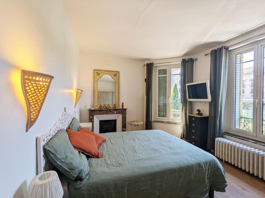 Appartement L'Ideal Hyper Centre-Ville ชาร์เลอวิลล์-เมซิแยร์ ภายนอก รูปภาพ