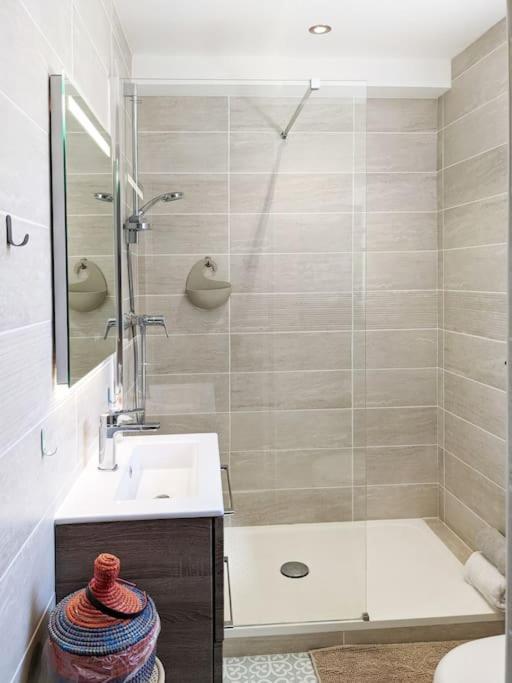 Appartement L'Ideal Hyper Centre-Ville ชาร์เลอวิลล์-เมซิแยร์ ภายนอก รูปภาพ